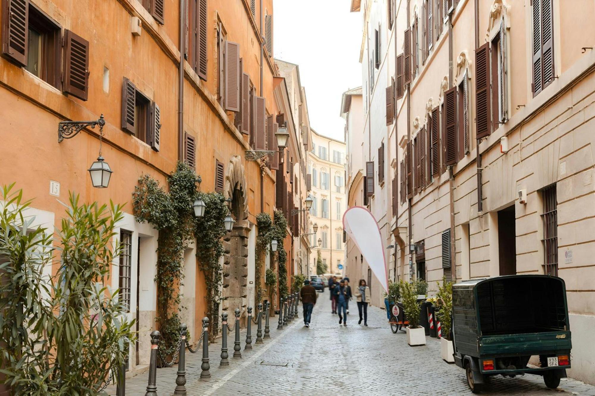 Sonder By Marriott Bonvoy Palazzo Taverna Apartments Piazza Navona - Rome — Photos 2
